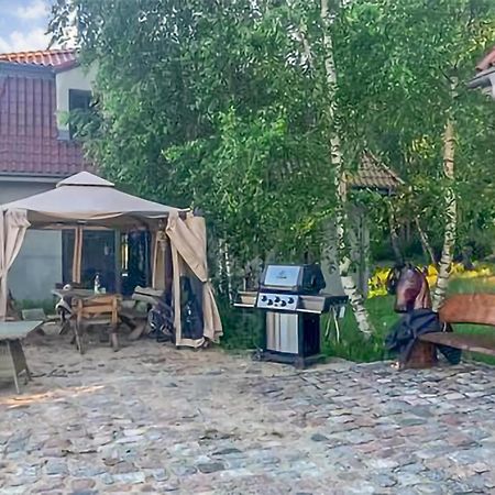 Amazing Home In Gniewino With Kitchen Eksteriør billede