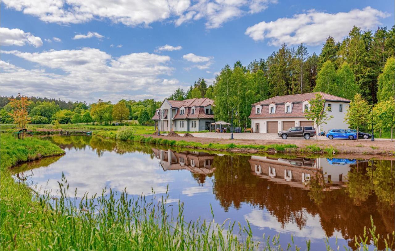 Amazing Home In Gniewino With Kitchen Eksteriør billede